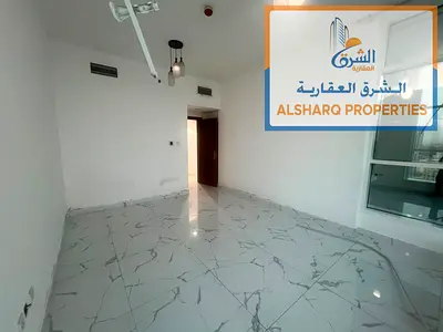فرصة مميزة لاستئجار شقة راقية في برج الواحة بعجمان، تقع في طابق مرتفع بإطلالة مميزة، وتتميز بمساحات واسعة وتشطيبات حديثة، مع موقع حيوي قريب من جميع ال