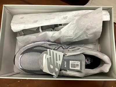 New Balance 990v6 Grey Sneakers - Brand New in Box, UK 8