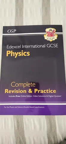 CGP Edexcel International GCSE Physics Complete Revision & Practice