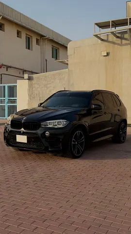 Stunning BMW X5 M 2016 | Canadian Specs | Performance SUV