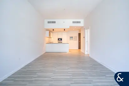 One Bedroom | Larger Unit | Modern Unit