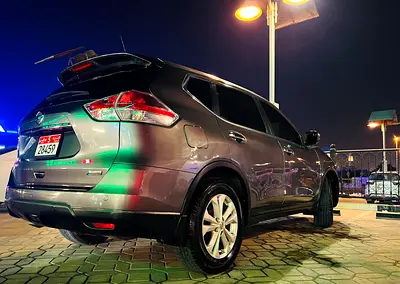 Nissan X-Trail SV 2015 GCC Specs - Well Maintained
