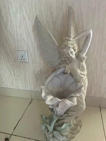 Showpieces