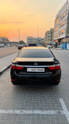 صورة 9 لـ 2013 Lexus ES-SERIES
