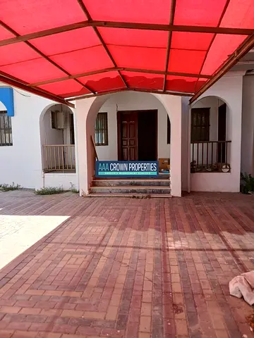 4bhk Villa available with 5 washroom in ghafiya sharjah