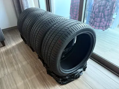 Pirelli P Zero all season tires 305 35 zr20, load index 107