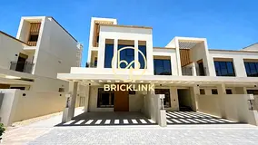 Motivated Seller | 5BR Corner B2B | Ready to Move | Close to Lagoon | AED 3.5M