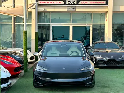 صورة 2 لـ 2025 Tesla MODEL 3