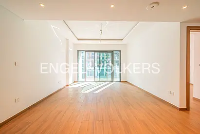 EXCLUSIVE | Unfurnished | Ready to move in