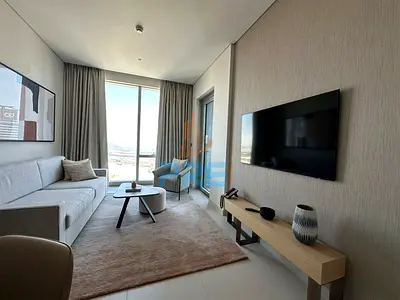 Elegant One- Bedroom I Furnished I High Floor