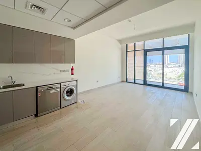 Next to Garden | Balcony | Prime Location