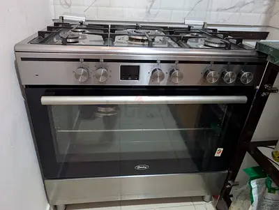 Freestanding 5-Burner Gas Range with electric Oven - Stainless Steel