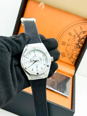 Hublot mens quartz watch