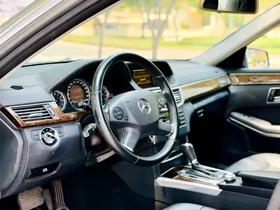 2011 Mercedes-BENZ E-CLASS — фото 11