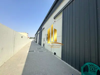 للبيع في الصجعة | 4 شبرات صناعية تجارية | محول 500 KVA |