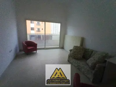 1BR in Al Jurf 3, balcony, 2 baths, central AC, free maintenance, AED 30K, 6 payments, near Dubai.