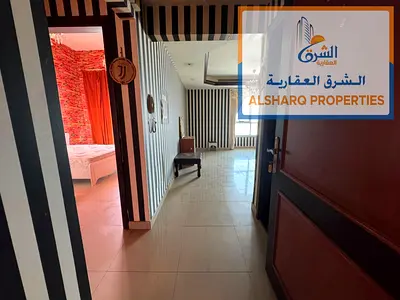 بلكونة باطلالة مدينة مفتوحة _ جيم ومسبح وباركينج مجاني _ غرفة ماستر _ موقع مميز علي كورنيش عجمان بجوار جميع الخدمات