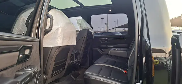 صورة 10 لـ 2022 RAM 1500 TRX