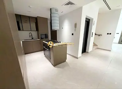 Brand New | Private Elevator | Ready to move