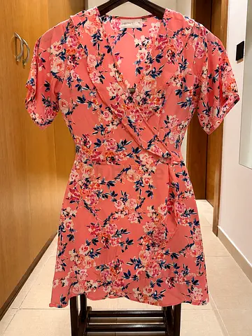Floral Wrap Mini Dress – Size M