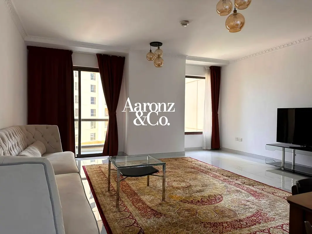 Upgraded Large 1BR | Furnished | Low Floor