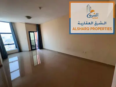 غرفتين وصالة في أبراج النعيمية C، 3 حمامات، بلكونة، تكييف مركزي، باركن وصيانة مجاناً. موقع مميز وقريب من الخدمات وسهل المخرج للشارقة ودبي.