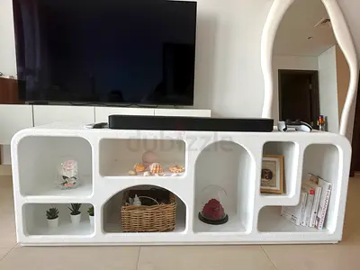 Tv console