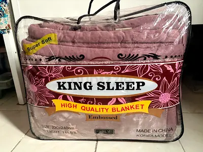 King Sleep high quality embossed blanket - 220x240cm, super soft