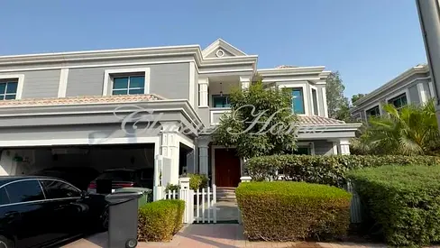 Phase 1 | Renovated Villa | 3BR New World Style