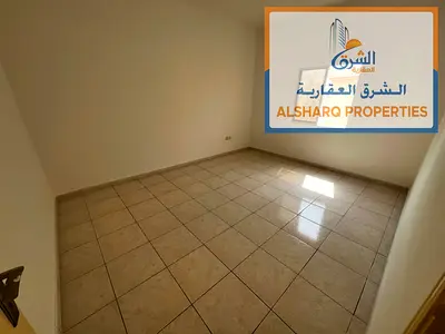 مساحة كبيرة جدا _ تكييف مركزي _ بلكونة _ 6 دفعات _ سهل المخرج للشارقة ودبي