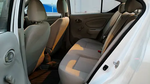 2023 Nissan SUNNY 照片 14