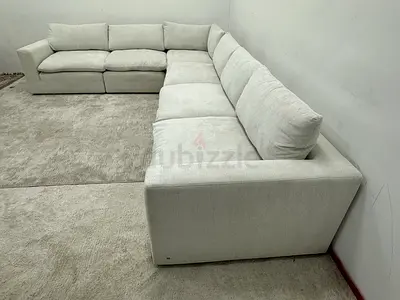 Like new condition the one brand modular couch