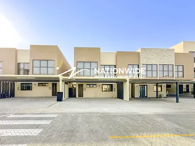 Stylish 4Br| Prime Area| Rented|Top Amenities