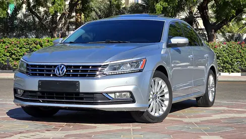 Like New Volkswagen Passat SEL Sport GCC Specs Full Service History Single Owner