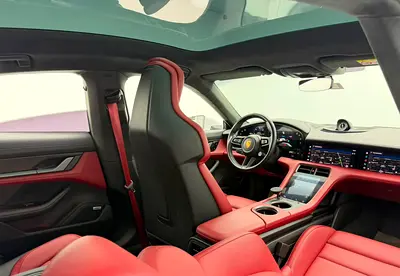 2021 Porsche TAYCAN — миниатюра 13