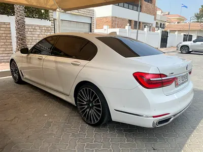 2016 BMW 7-SERIES 缩略图 4