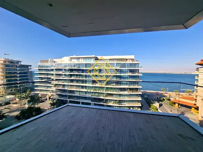 Exclusive |Sea View| Ready to Move In | East Tower