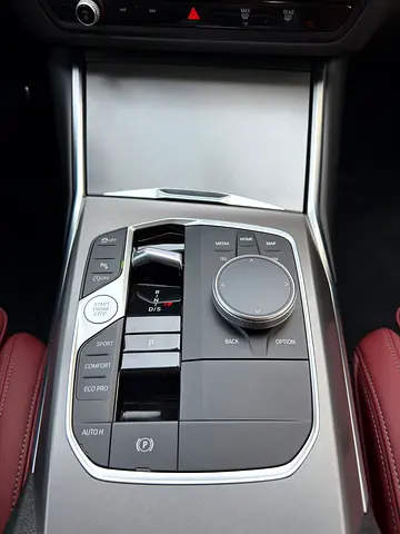 BMW 3 Series 318i, миниатюра 16