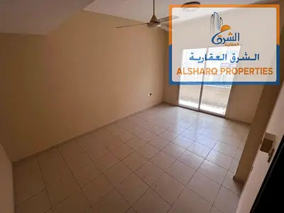 تاني ساكن للايجار السنوى  فى الجرف٣  عجمان  قريب السوق الصيني  اجمل البنايات وارقي التشطيبات واكبر المساحات