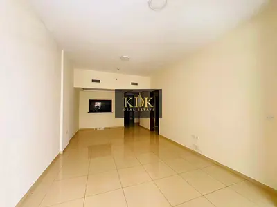 Spacious 1-Bedroom +Study Room in Laya Residence