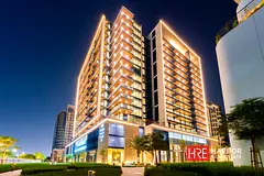Spacious 2BR + Maid’s Room | 2 Parking Spots | Huge Terrace