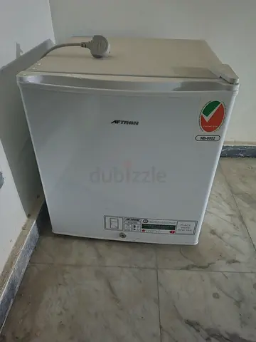 Compact chest freezer - small standalone freezer in good condition