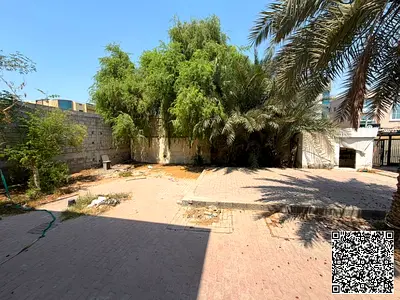 Commercial Arabic House for Rent in Al Rawda 3 Ajman 10000 Sq Ft 3 Rooms Majlis Living Room Maid Room Storage Large Yard Annual Rent AED 120000.......