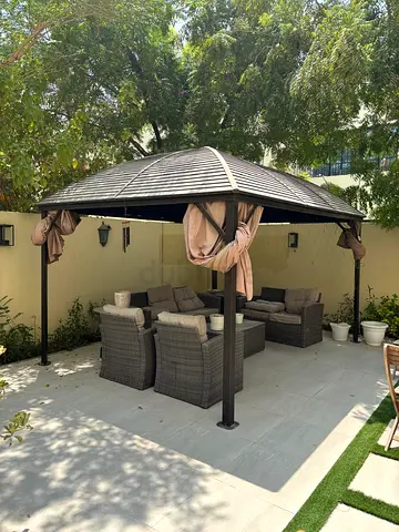 Outdoor gazebo