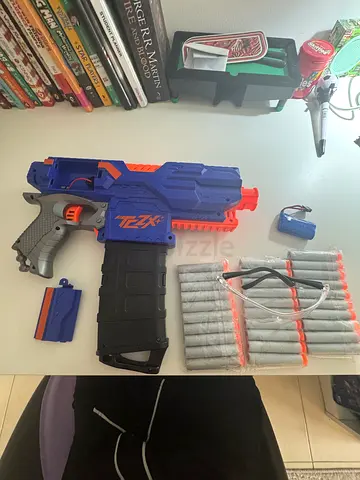 Used Nerf-style Dart Blaster with Extra Magazine and 30+ Foam Darts