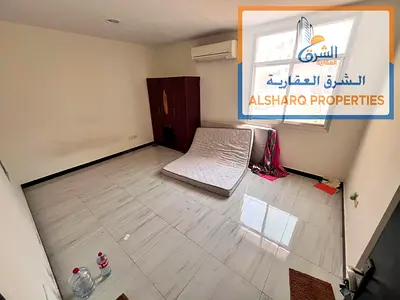 العاليه _عجمان _مساحه كبيره _مطبخ شبه منفصل _تكييف سبيلت _قريب لمخرج دبي والشارقه