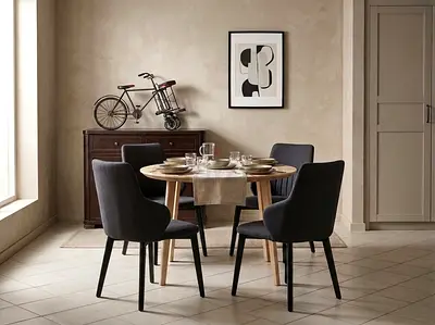 Solid wood DINING SET - good condition