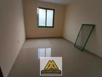 بلكونة | صالة منفصلة | تكييف مركزي | صيانة مجانية على المالك | حمامان | قريب من جميع الخدمات | سهولة الوصول للشارقة ودبي | موقع مميز وحيوي | دفع ميسر