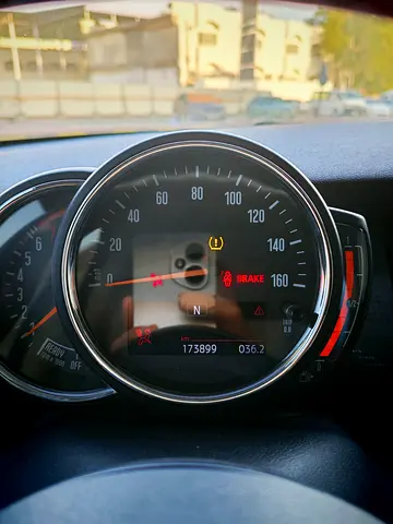 صورة 5 لـ 2019 MINI COOPER