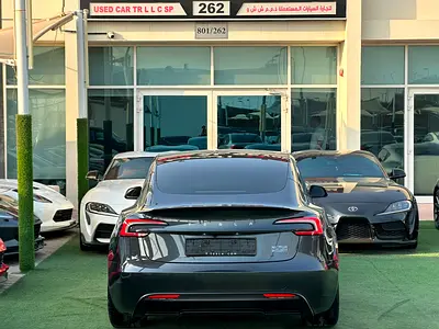 صورة 5 لـ 2025 Tesla MODEL 3